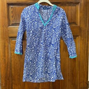 Ulu Azure and White Abstract Blouse